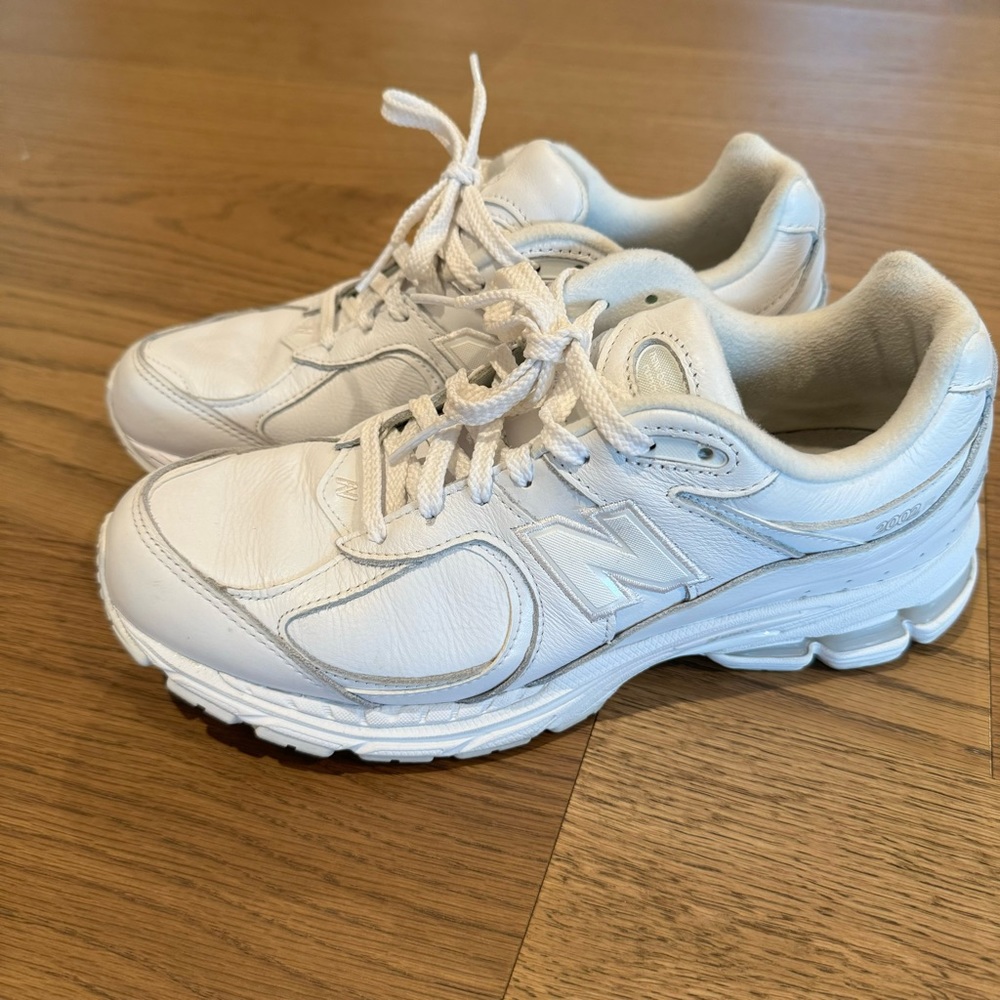 New Balance 2002R Premium Leather